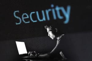Ataki phishingowe – jak się ich wystrzegać?
